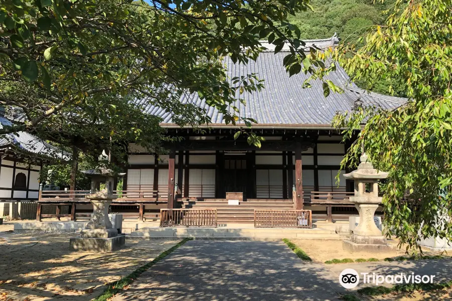 照蓮寺