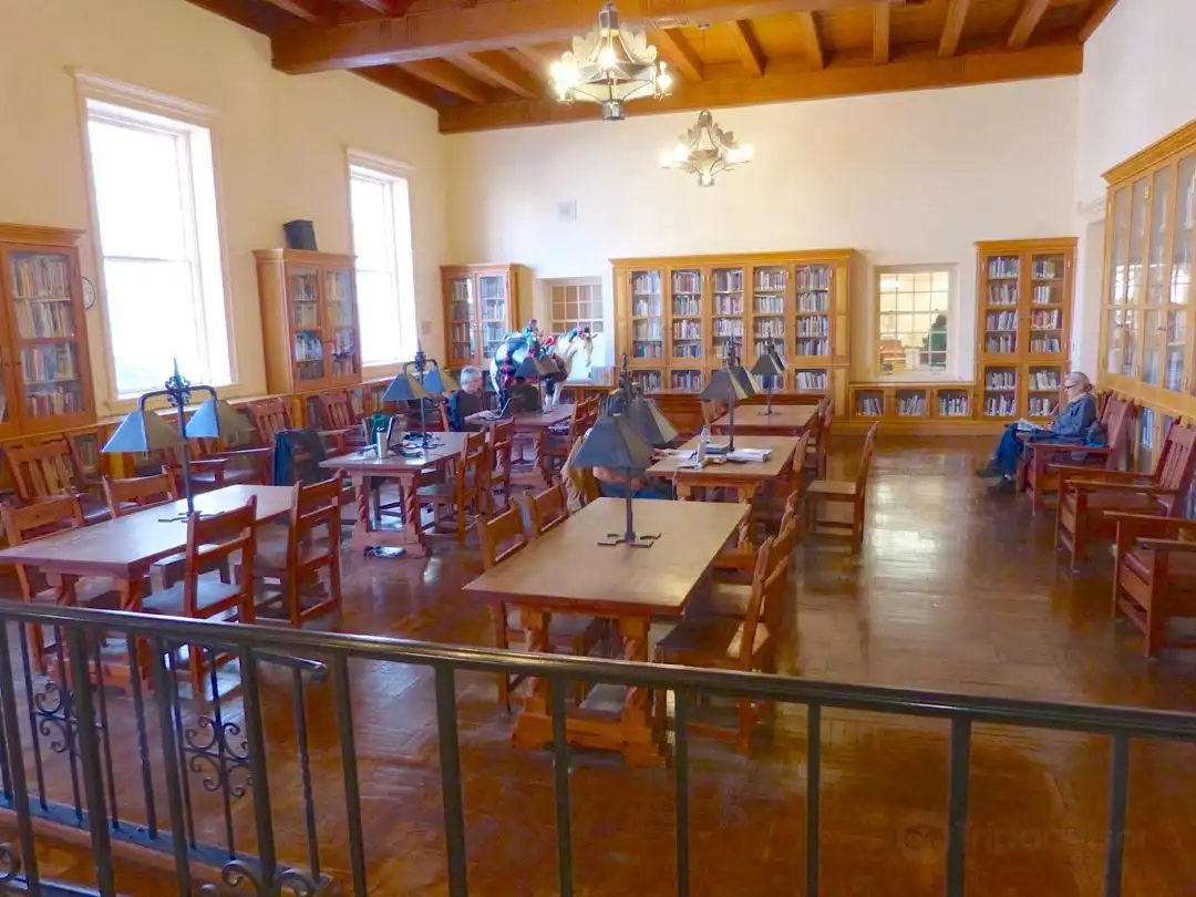 Hotels near Santa Fe Public Library