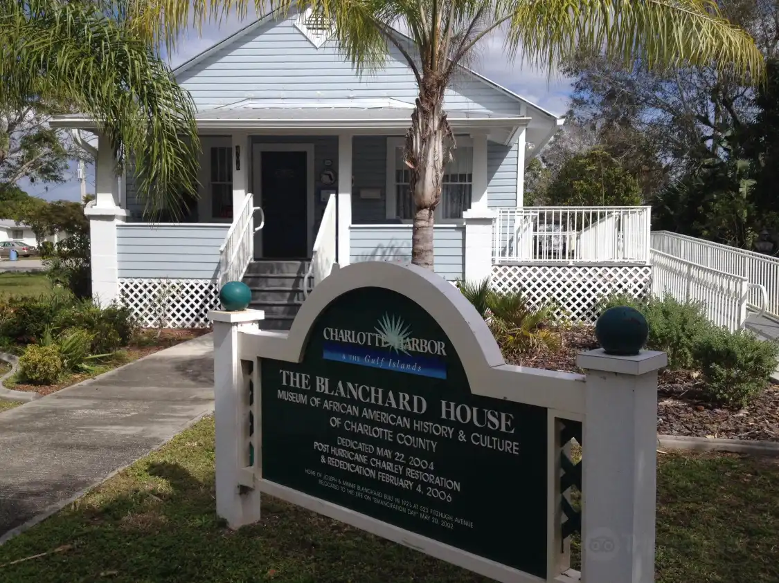 Hotels near Blanchard House Museum