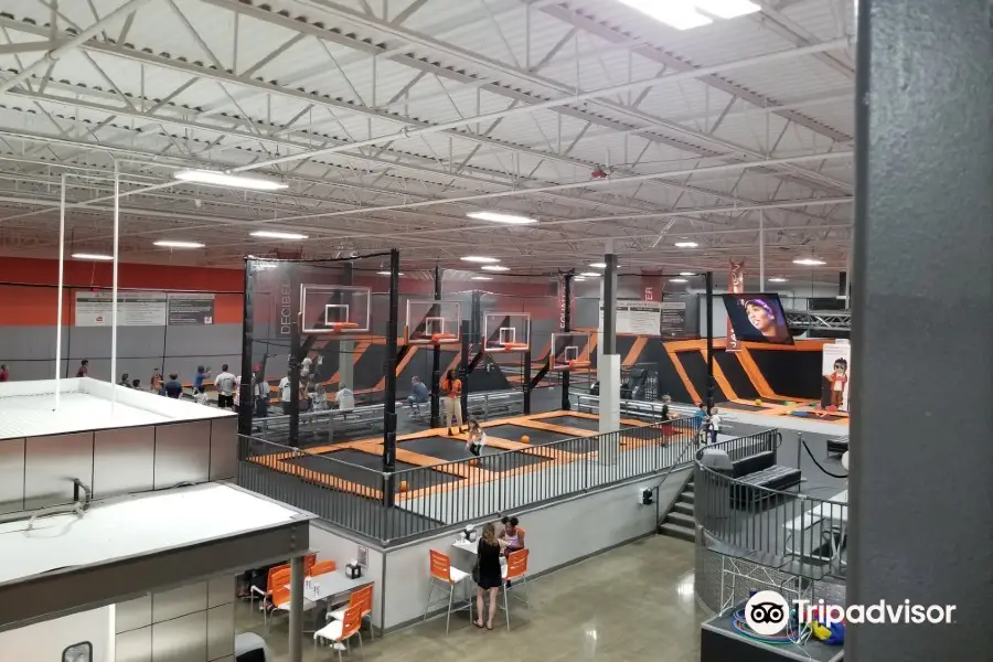 Top Flight Trampoline & Game Park