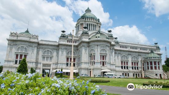 Ananta Samakhom Throne Hall