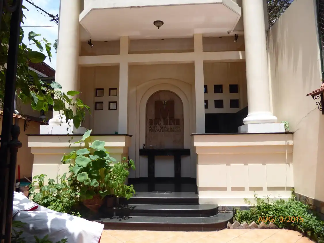 ドゥック ミン私設美術館周辺のホテル