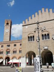 Palazzo dei Trecento