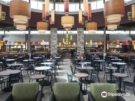 Twin Cities Premium Outlets