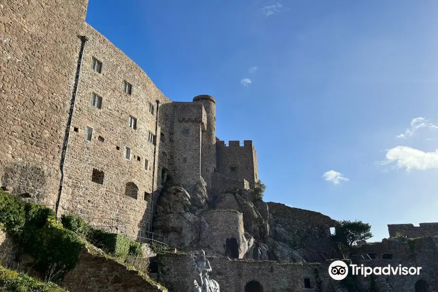 Chateau Mont Orgueil