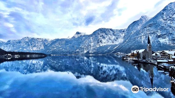 Tasik Hallstatt + Pemandangan Hallstatt (Austria) + Dataran Pasar + Bandar Lama