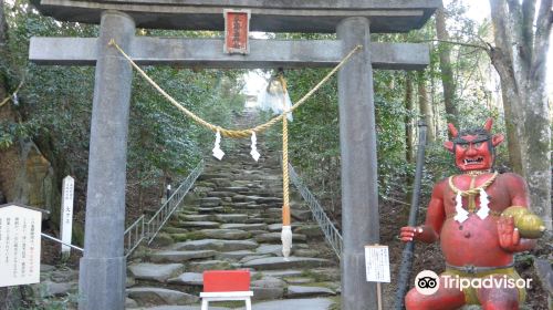 東霧島（つまきりしま）神社