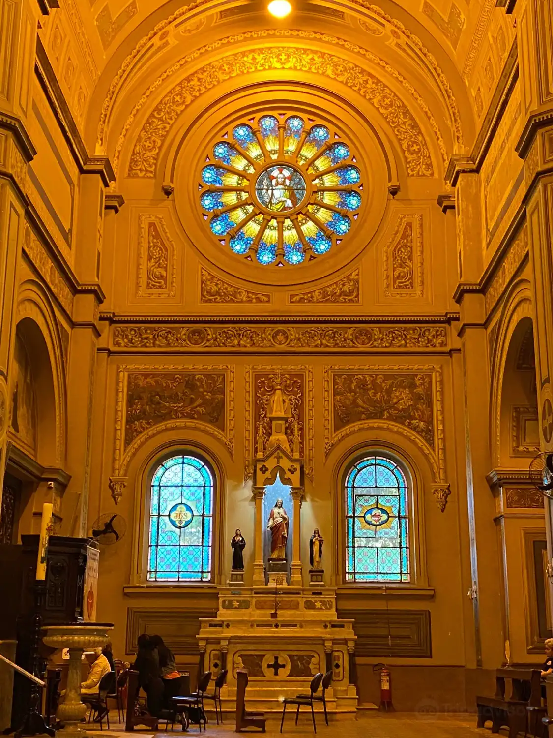 Các khách sạn gần Metropolitan Cathedral