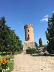 Chindiei Tower （Sunset Tower）