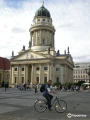 Fahrradstation - Berlin by Bike