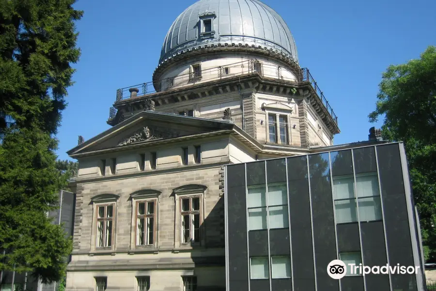 Observatory Astronomical Planetarium