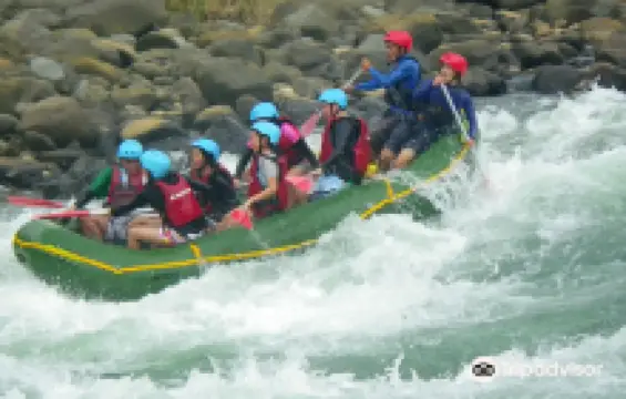 Kagay Whitewater Rafting