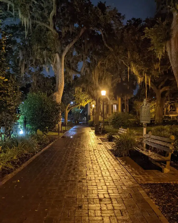 Hotels near Monterey Square