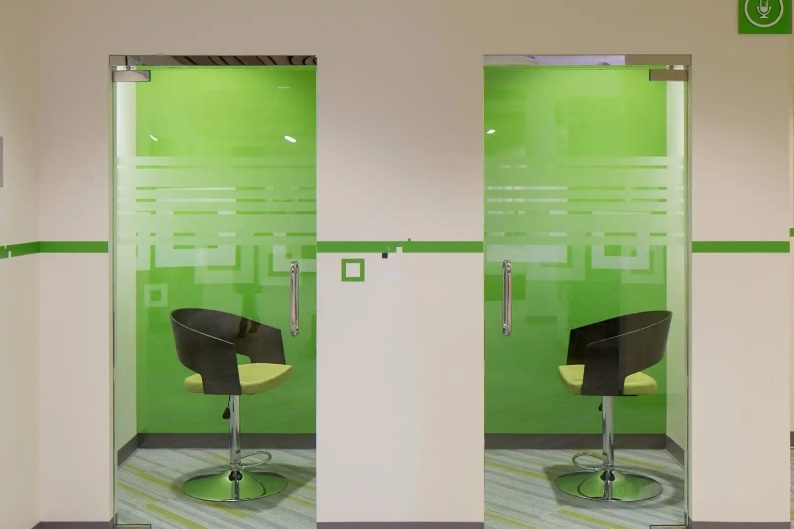 Hotels near FamilySearch center