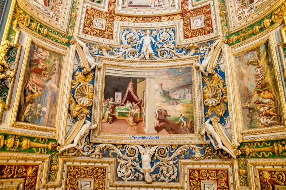 5_Raphael Rooms