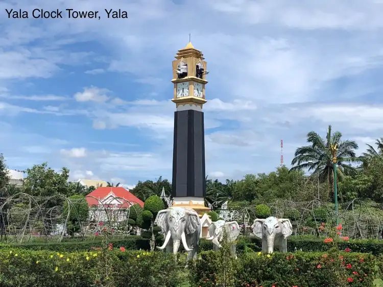 Hotels near Sampan Yala Church