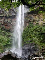 Pinaisara Falls