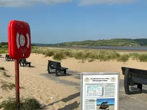 Llansteffan Beach