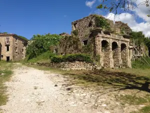 Ruderi di Roscigno Vecchia