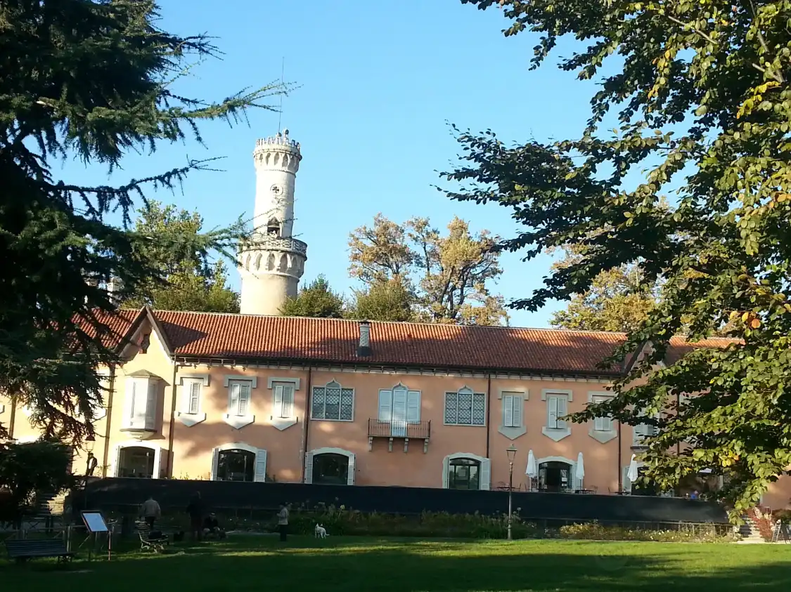 Hotels near Archaeological and Civic Museum - Villa Mirabello