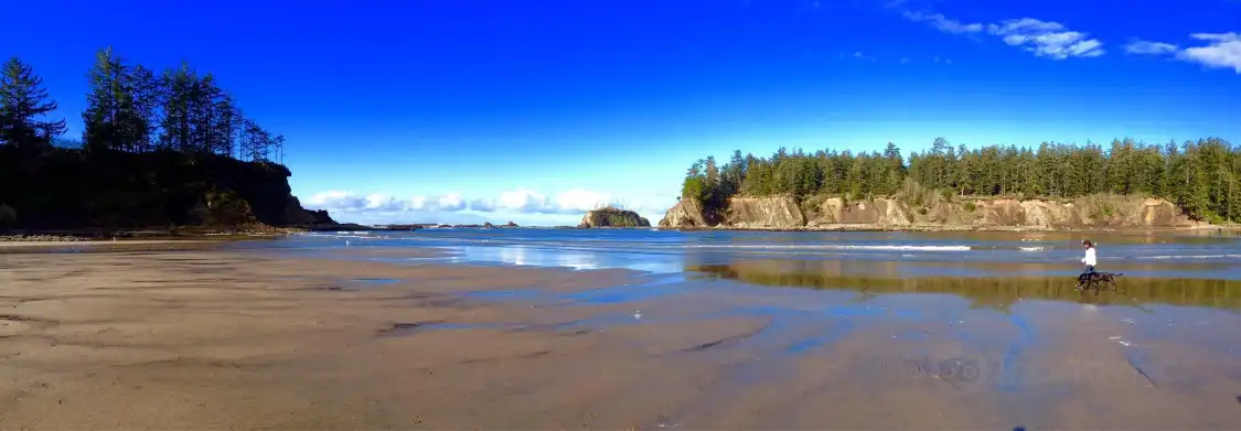 Hotels near Sunset Bay State Park