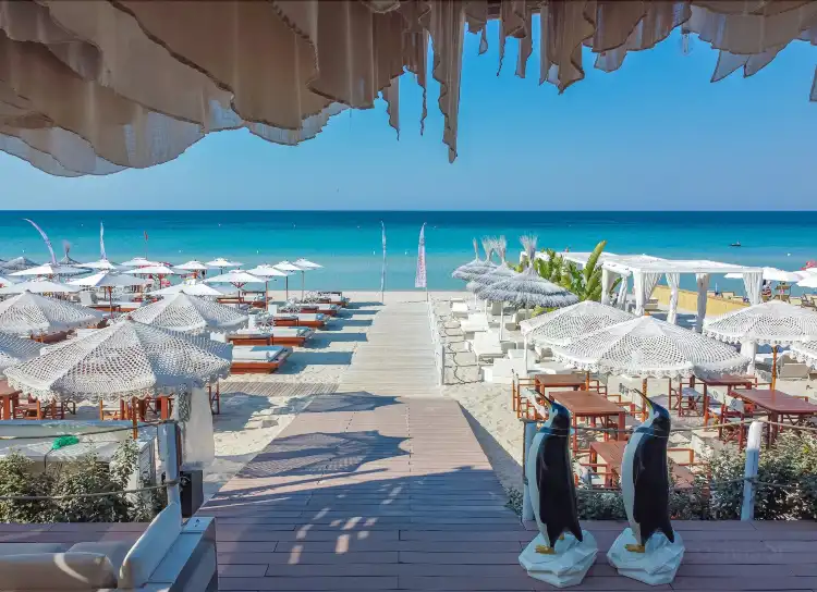 Hotels near Lido Leucasia Golden Beach