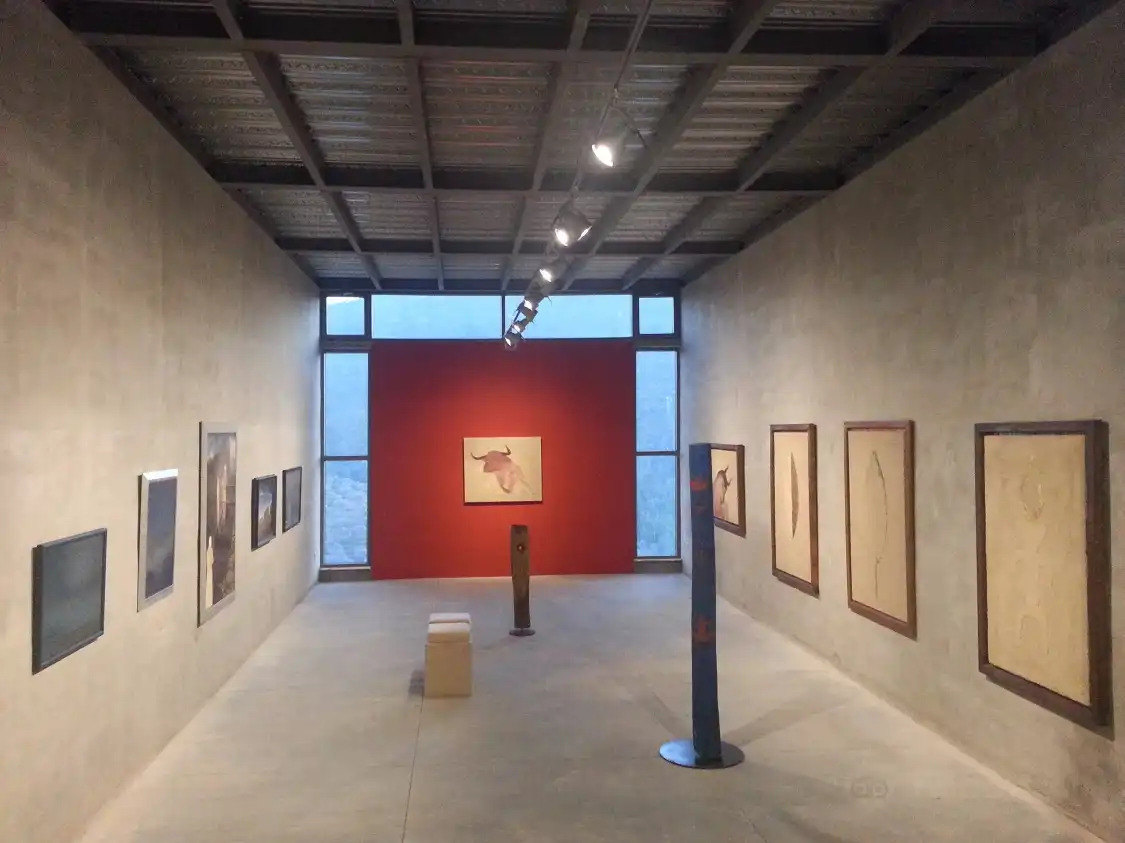 Hotels near Ender Guzey Museum ARThill