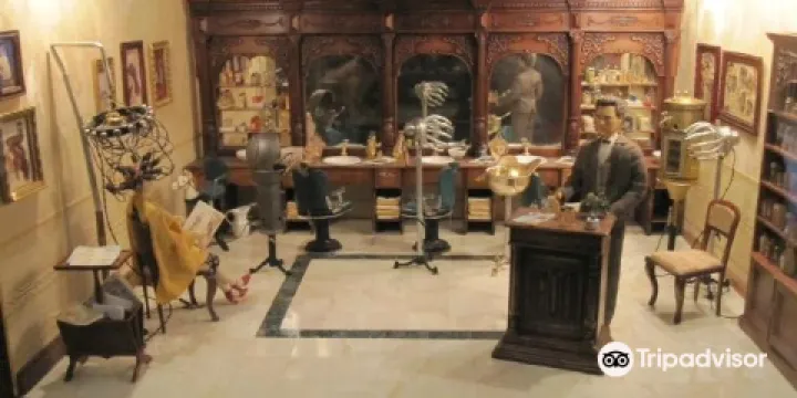 Micromundi- Museum of Miniatures and Microminiatures