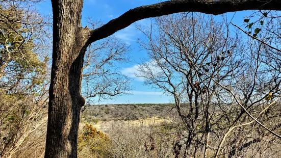 Dogwood Canyon Audubon Center