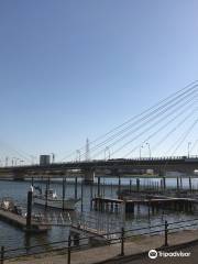Daishibashi Bridge