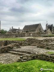 Farleigh Hungerford Castle