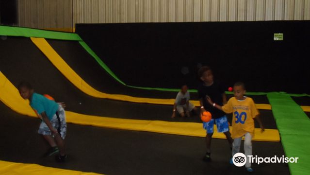 Get Air Trampoline Park
