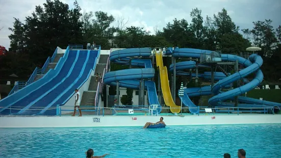 Water Park Blue Bubbles