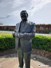 Les Dawson Memorial Statue