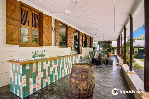 Takamaka Rum Distillery