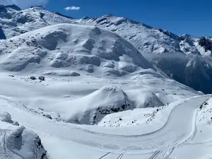 Guzet-Neige