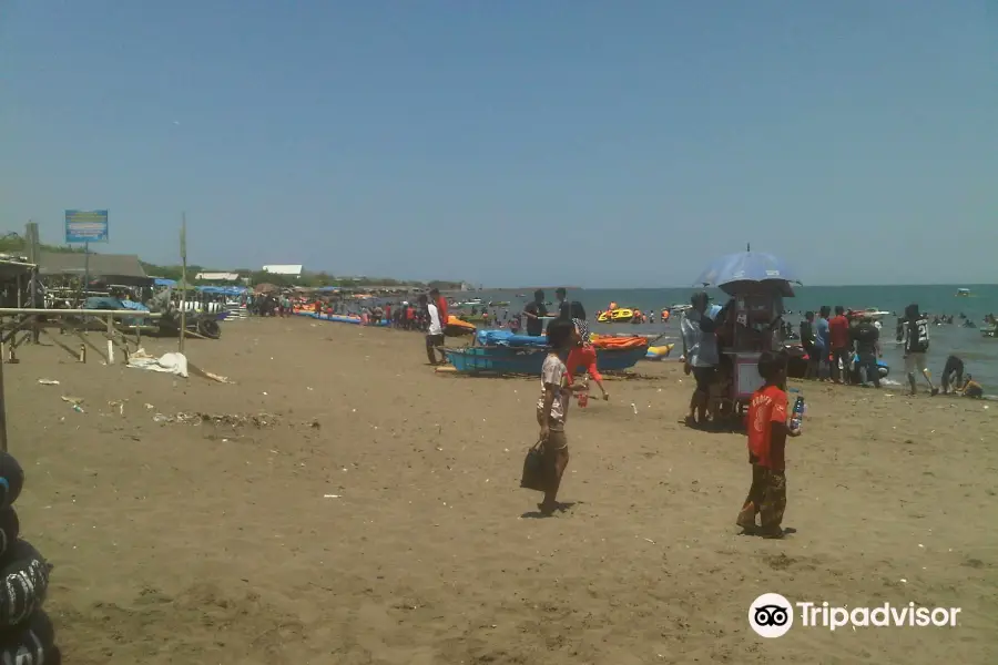 Pantai Tanjung Bayang