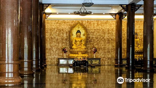 Maha Vihara Maitreya