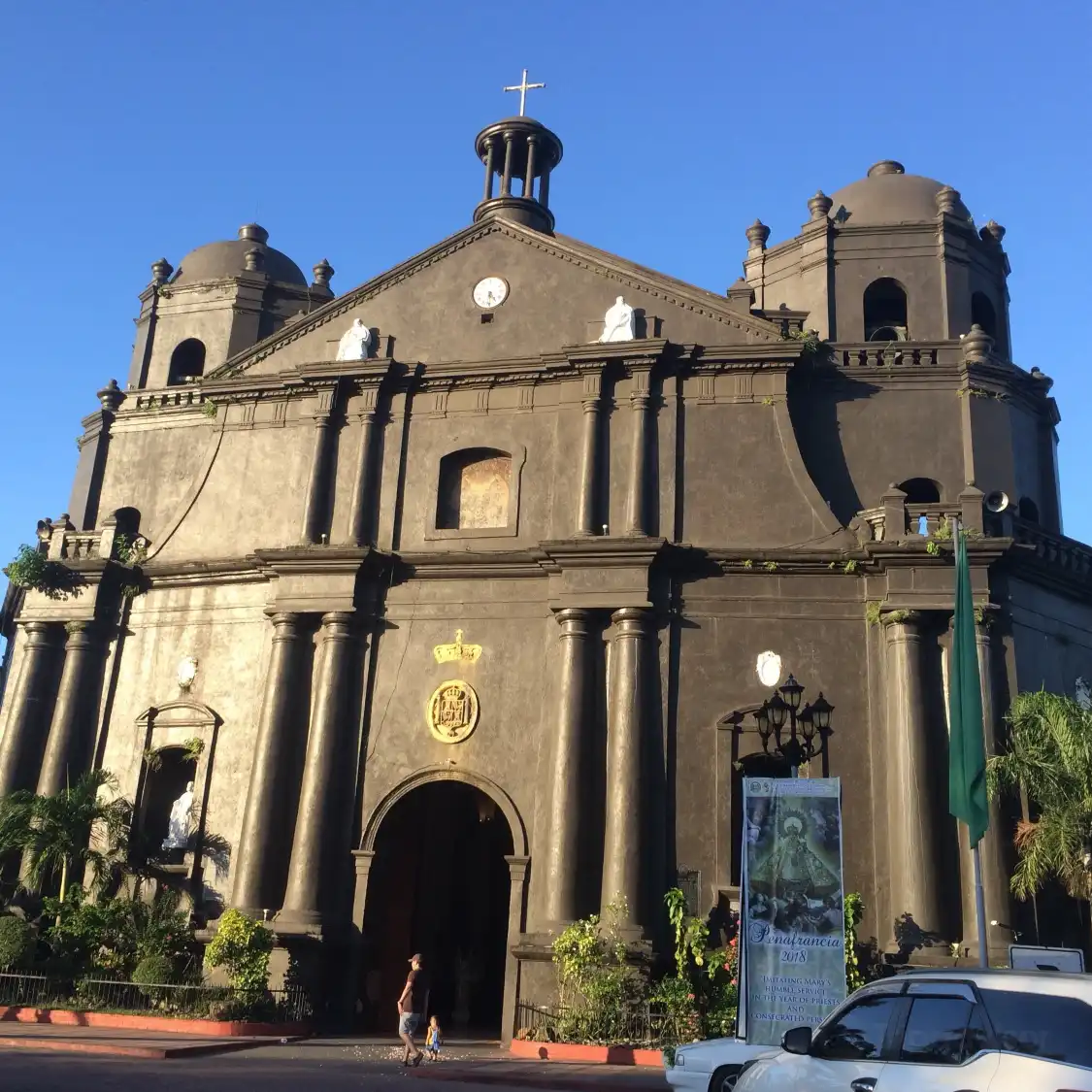 Hotels near Naga Metropolitan Cathedral (St. John the Evangelist Parish)