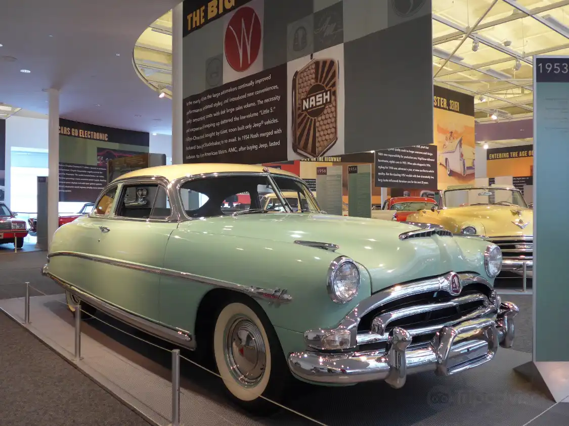 Hotels near Walter P Chrysler Museum