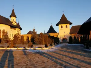 Monastère Hadambu