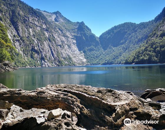 蒙特港 自由行套票