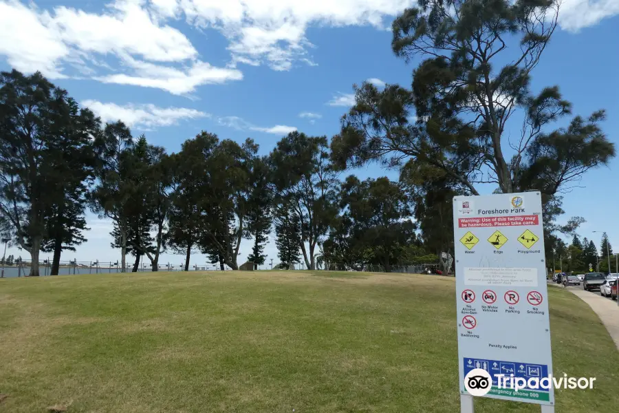 Foreshore Park Playground