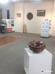 Long River Gallery