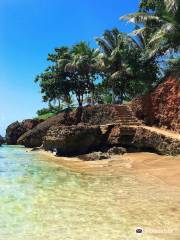 Peña Blanca Beach