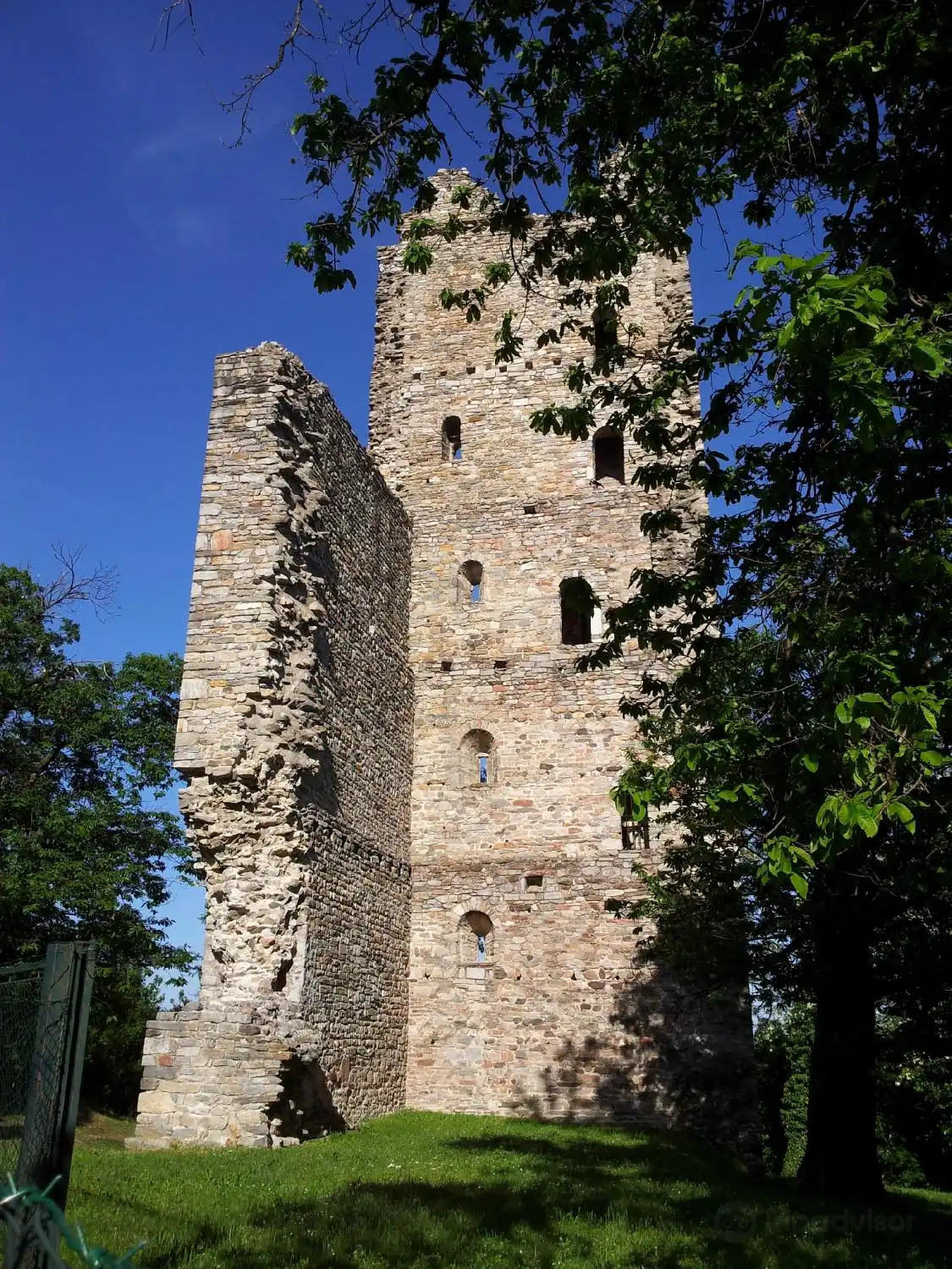 Hotel in zona Torre di Velate