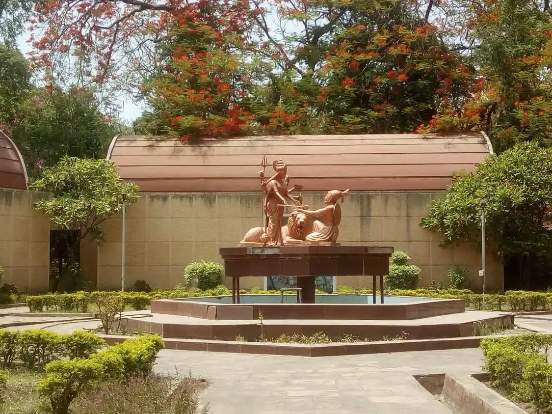Hotels near Chatrapati Shivaji Museum