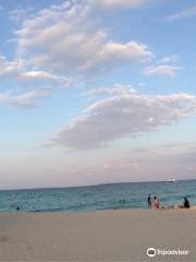 3rd Street Beach Yoga