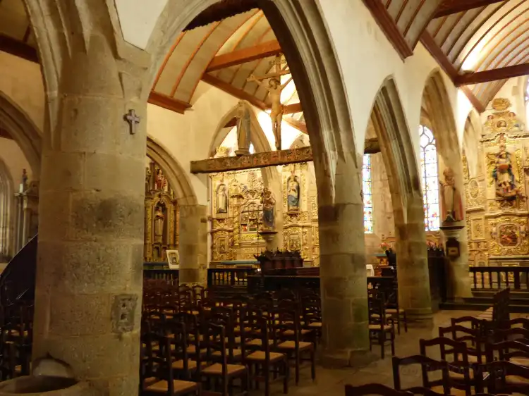 Hôtels à : Locmélar