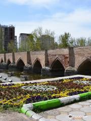 Yeddi Goz Bridge